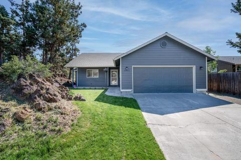 2532 NE Moonlight Dr, Bend, OR 97701