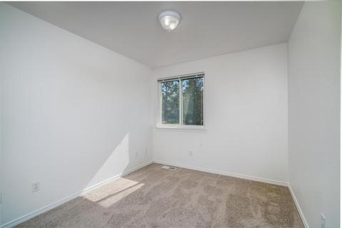 2532 NE Moonlight Dr, Bend, OR 97701 photo 17