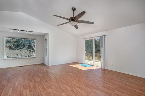 2532 NE Moonlight Dr, Bend, OR 97701 photo 10