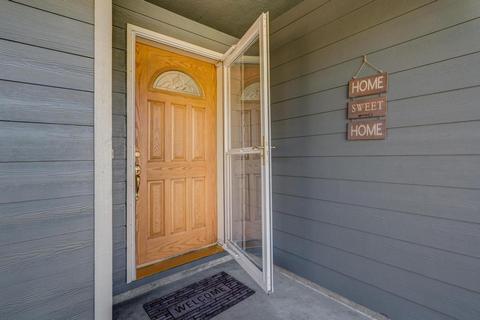 2532 NE Moonlight Dr, Bend, OR 97701 photo 4