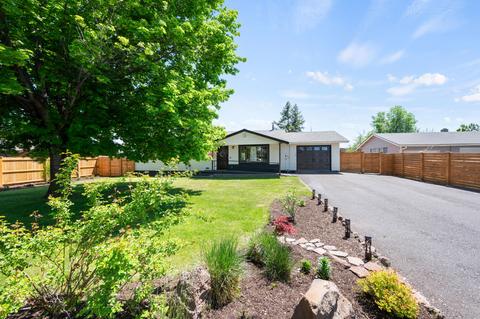 1608 SW Parkway Dr #N/A, Redmond, OR 97756