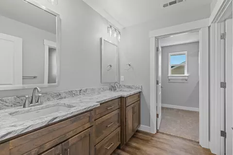 213 Samuel Ln Loop Rd, Phoenix, OR 97535 photo 20