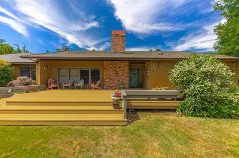 7600 Lower River Rd, Grants Pass, OR 97526