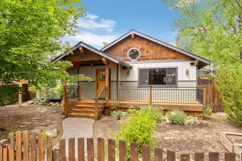 1029 NW 13th St, Bend, OR 97703