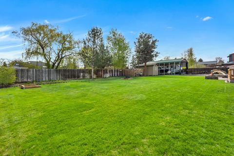 61260 Crescent Ct, Bend, OR 97702 photo 26