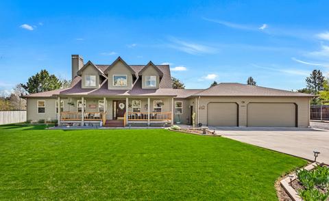 61260 Crescent Ct, Bend, OR 97702