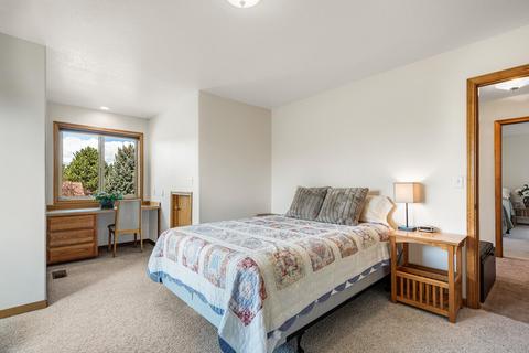 61260 Crescent Ct, Bend, OR 97702 photo 19