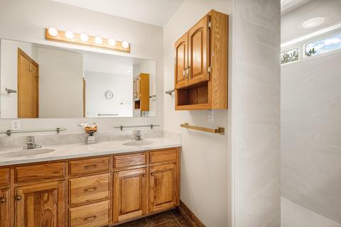 61260 Crescent Ct, Bend, OR 97702 photo 18