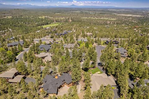 1985 NW Perspective Dr, Bend, OR 97703 photo 65