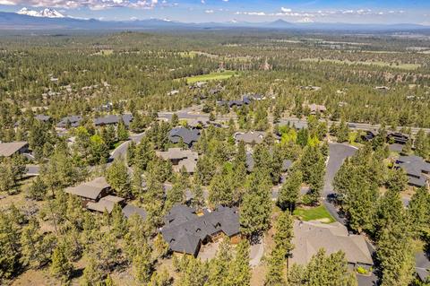 1985 NW Perspective Dr, Bend, OR 97703 photo 64