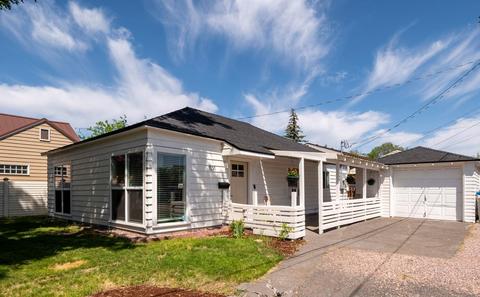 1131 SW Evergreen Ave, Redmond, OR 97756