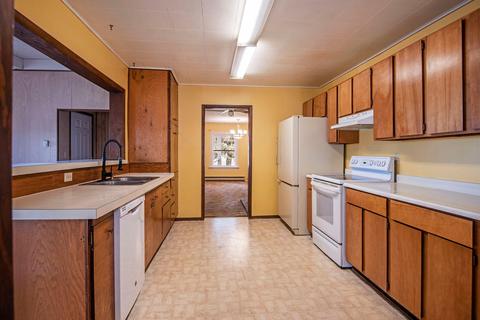 64821 Collins Rd, Bend, OR 97703 photo 8