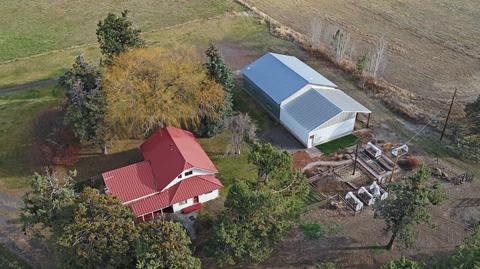 64821 Collins Rd, Bend, OR 97703