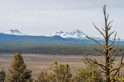 64845 Collins Rd, Bend, OR 97703 photo 4