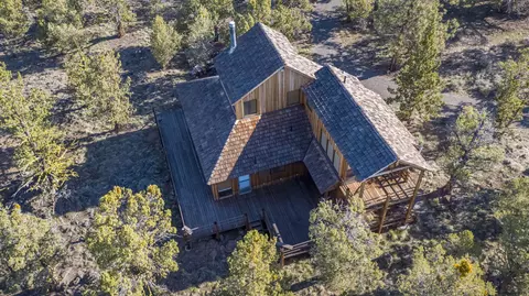 64845 Collins Rd, Bend, OR 97703 photo 9