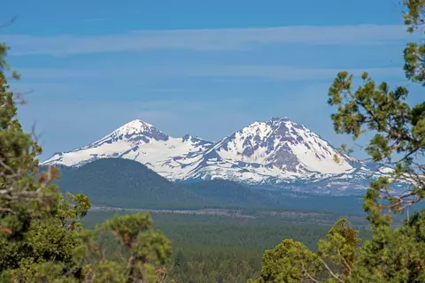 64845 Collins Rd, Bend, OR 97703 photo 39