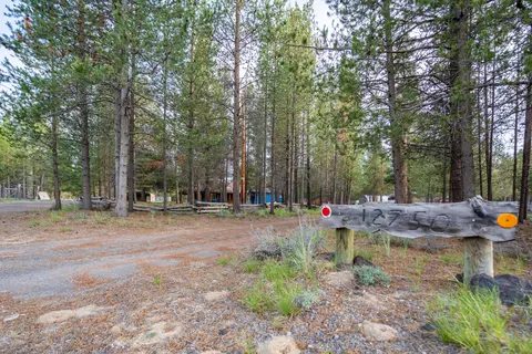 12750 Larchwood Dr, La Pine, OR 97739