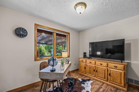 61250 Crescent Ct, Bend, OR 97702 photo 27