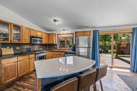 61250 Crescent Ct, Bend, OR 97702 photo 22