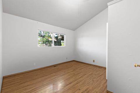 357 Orr Dr, Central Point, OR 97502 photo 10