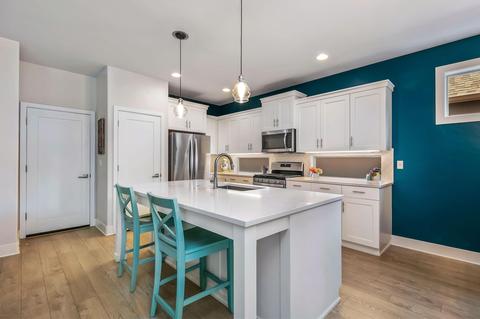 61040 SE Stari Most Loop, Bend, OR 97702 photo 6