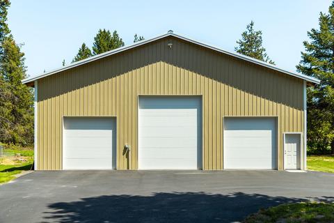 53097 Loop Dr, La Pine, OR 97739 photo 2