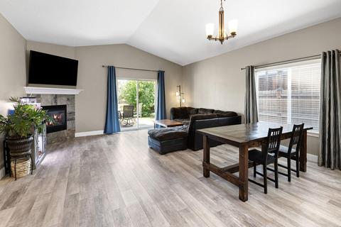 63380 Lamoine Ln, Bend, OR 97701 photo 5