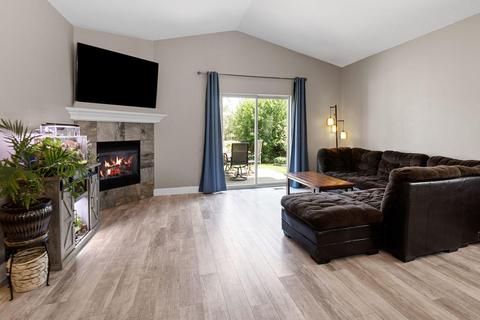 63380 Lamoine Ln, Bend, OR 97701 photo 6