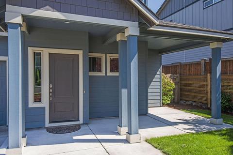 63380 Lamoine Ln, Bend, OR 97701 photo 3