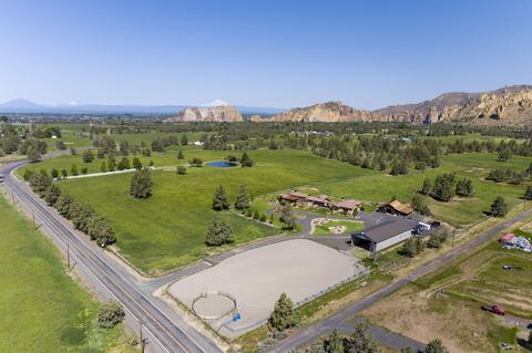 3887 NE Smith Rock Way, Terrebonne, OR 97760