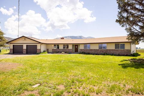 10815 Hwy 39, Klamath Falls, OR 97603