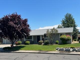 4030 Rock Way, Central Point, OR 97502