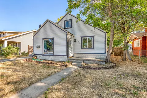 226 W Jackson St, Medford, OR 97501