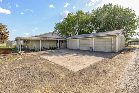 3071 Meridian Rd, Eagle Point, OR 97524 photo 28