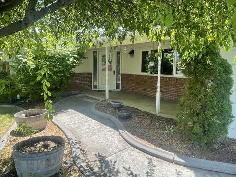 3878 Coronado Way, Klamath Falls, OR 97603
