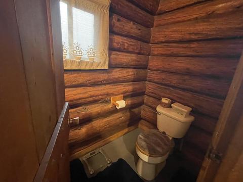 8366 Howard Rd, La Pine, OR 97739 photo 16