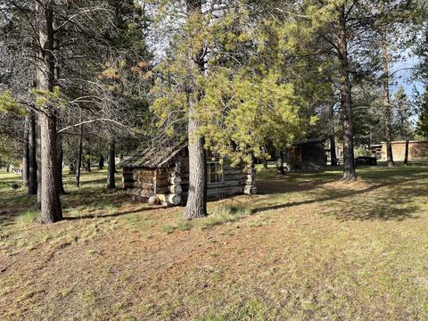 8366 Howard Rd, La Pine, OR 97739 photo 32