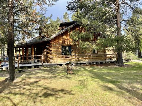 8366 Howard Rd, La Pine, OR 97739 photo 3