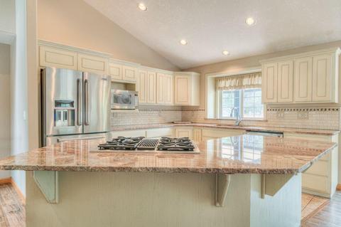 61355 Steens Mtn Loop, Bend, OR 97702 photo 12