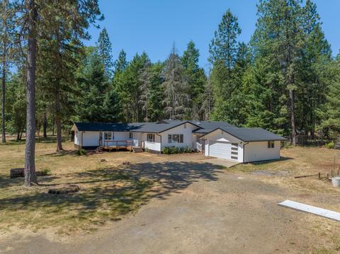 1442 Pickett Creek Rd, Grants Pass, OR 97527