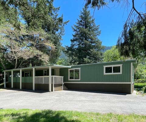 7015 Rogue River Hwy #315, Grants Pass, OR 97527