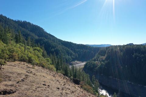 1 Mill Cr Dr, Trail, OR 97541 photo 2