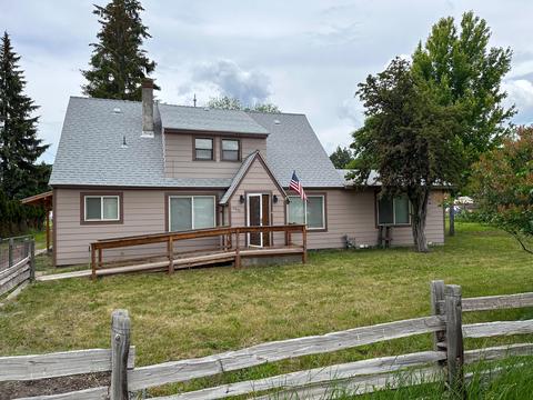4517 Winter Ave, Klamath Falls, OR 97603
