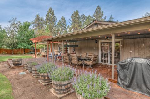 20353 Illahee Dr, Bend, OR 97702 photo 6