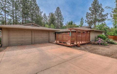 20353 Illahee Dr, Bend, OR 97702 photo 3
