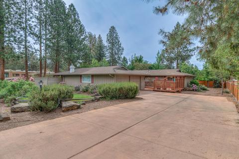 20353 Illahee Dr, Bend, OR 97702 photo 2