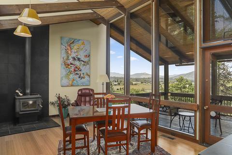 4990 Upper River Rd, Grants Pass, OR 97526 photo 6