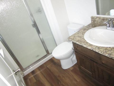 410 Oak St, Phoenix, OR 97535 photo 10
