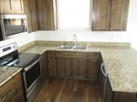 410 Oak St, Phoenix, OR 97535 photo 5