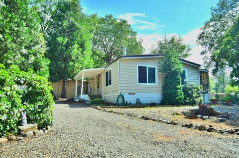 2807 Hamilton Ln, Grants Pass, OR 97527